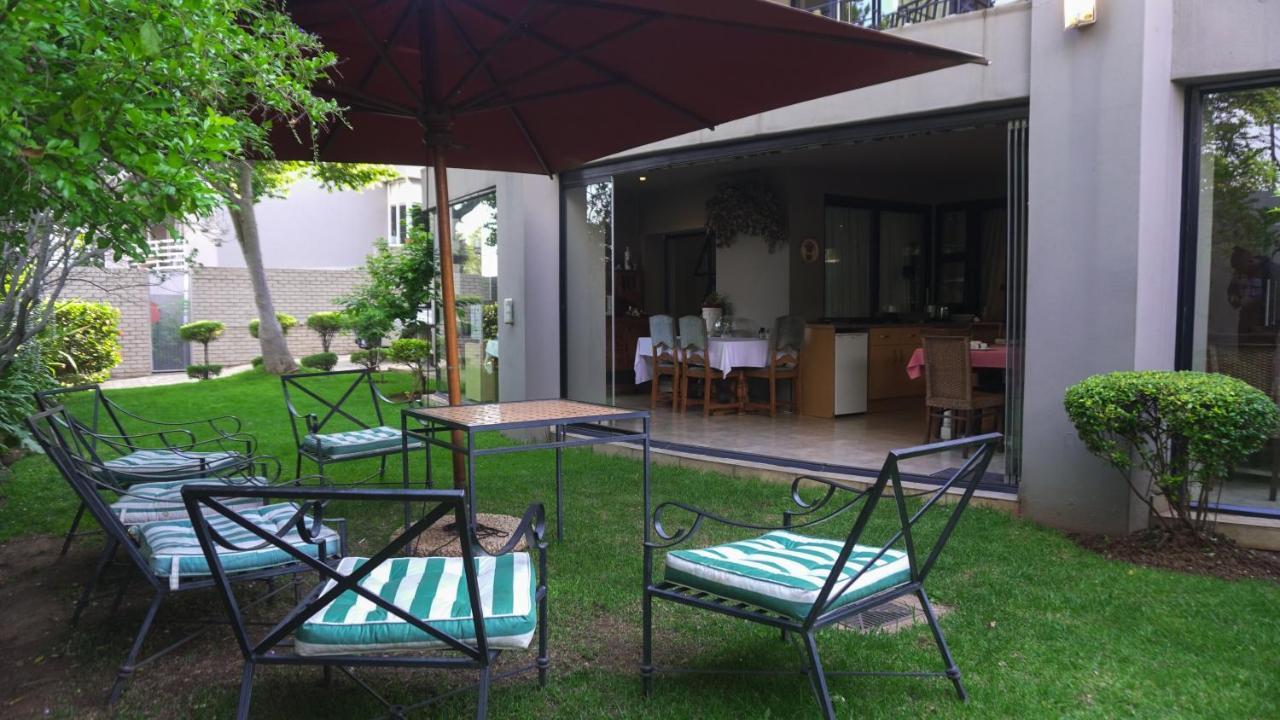 Fatmols Guest Lodge Johannesburgo Exterior foto
